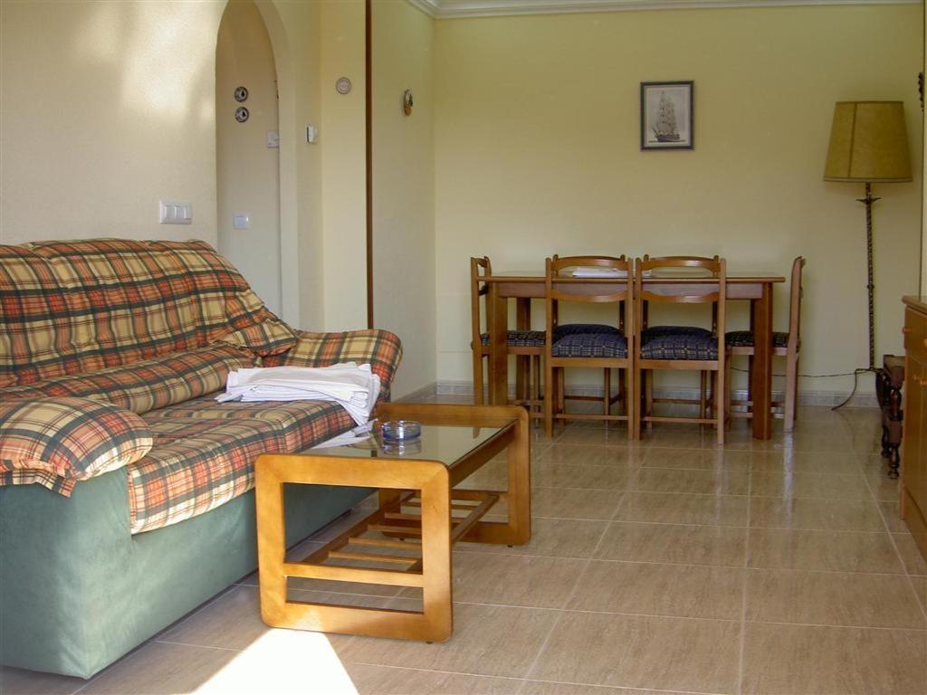 Apartamentos Turisticos Puerto Tomas Maestre La Manga del Mar Menor Exterior photo